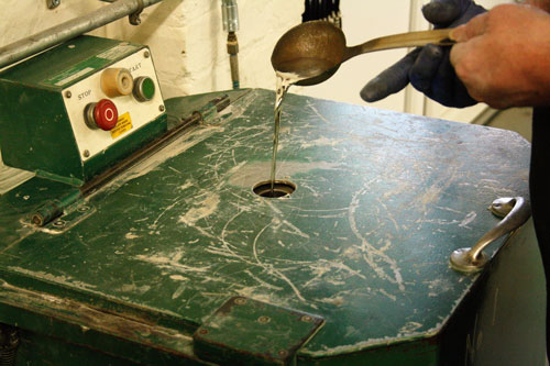 pouring metal - Griffin Moulds Casting JJP Ltd